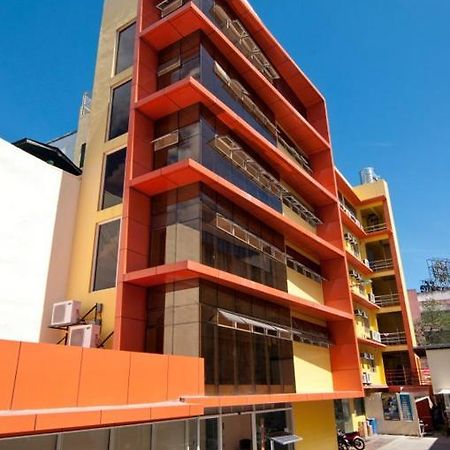 M Citi Suites Cebu Exteriér fotografie