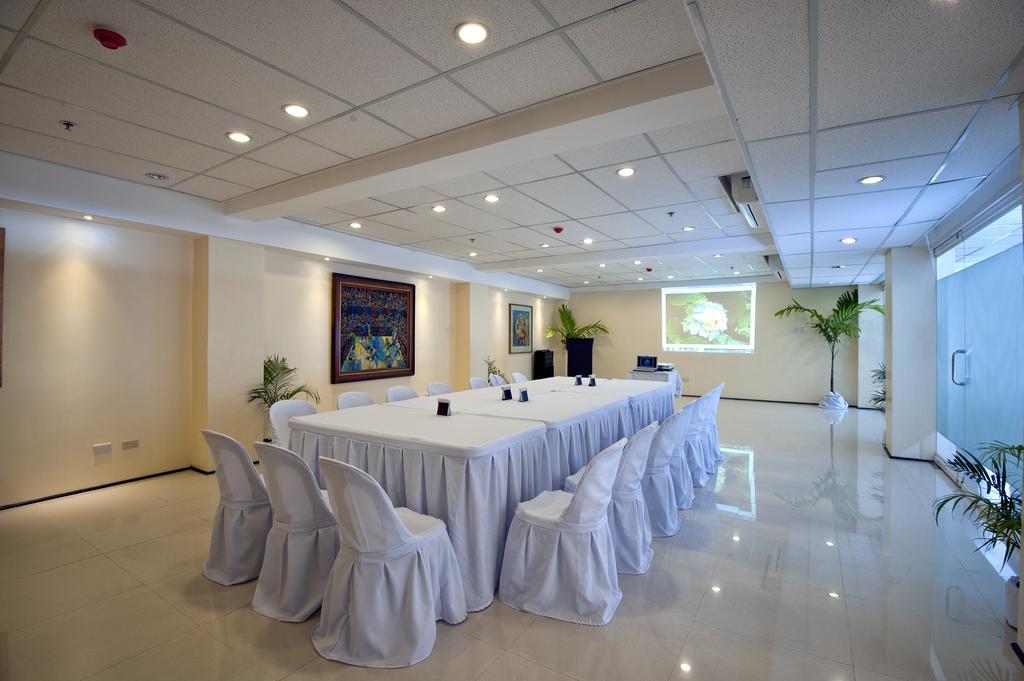 M Citi Suites Cebu Exteriér fotografie