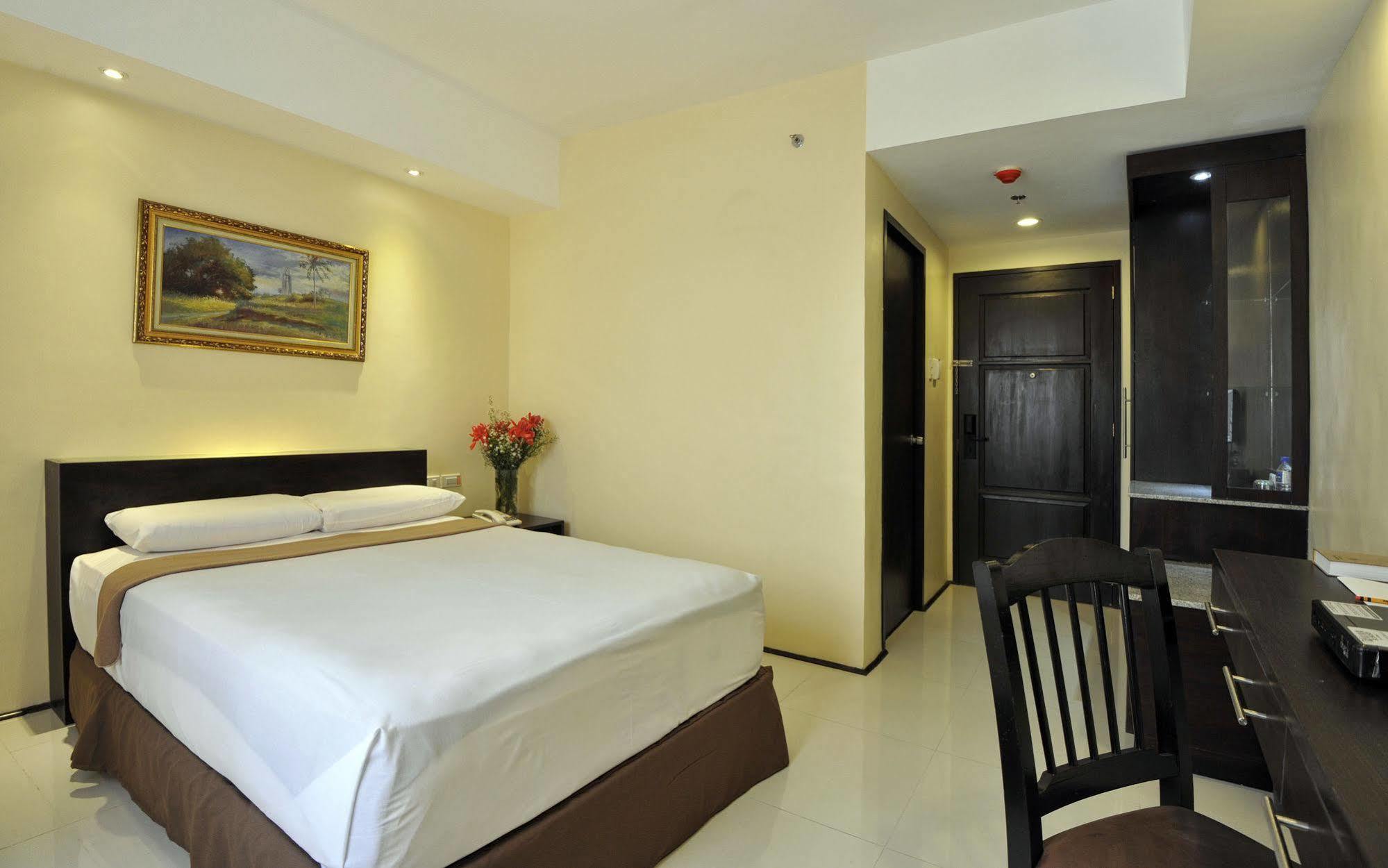 M Citi Suites Cebu Exteriér fotografie