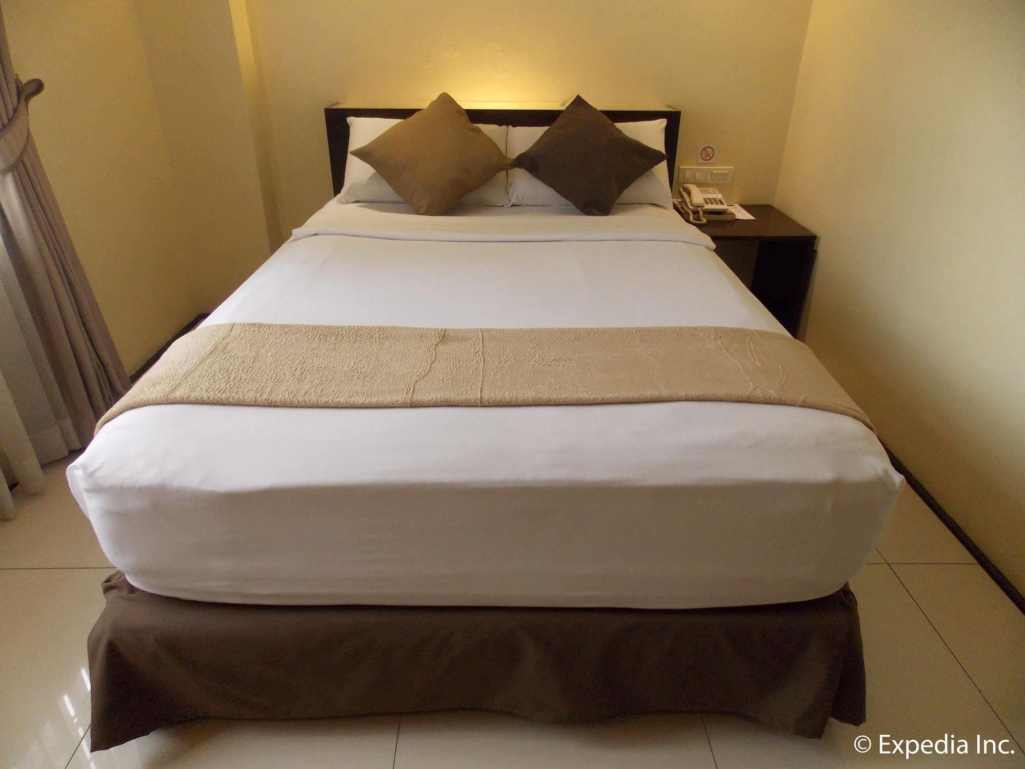M Citi Suites Cebu Exteriér fotografie
