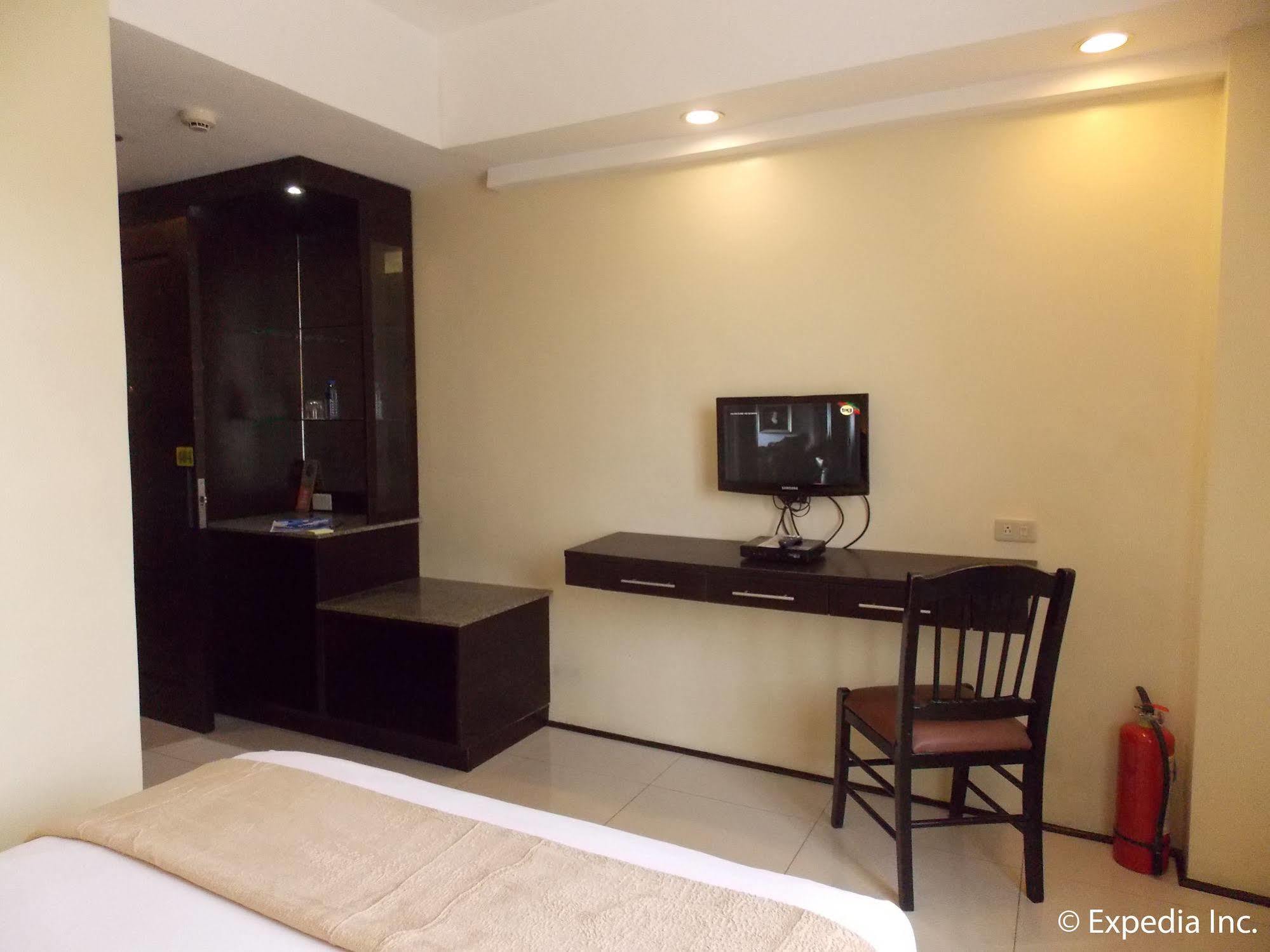 M Citi Suites Cebu Exteriér fotografie