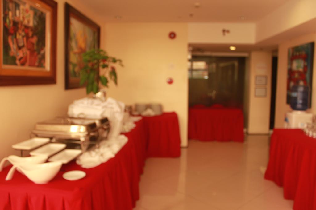 M Citi Suites Cebu Exteriér fotografie