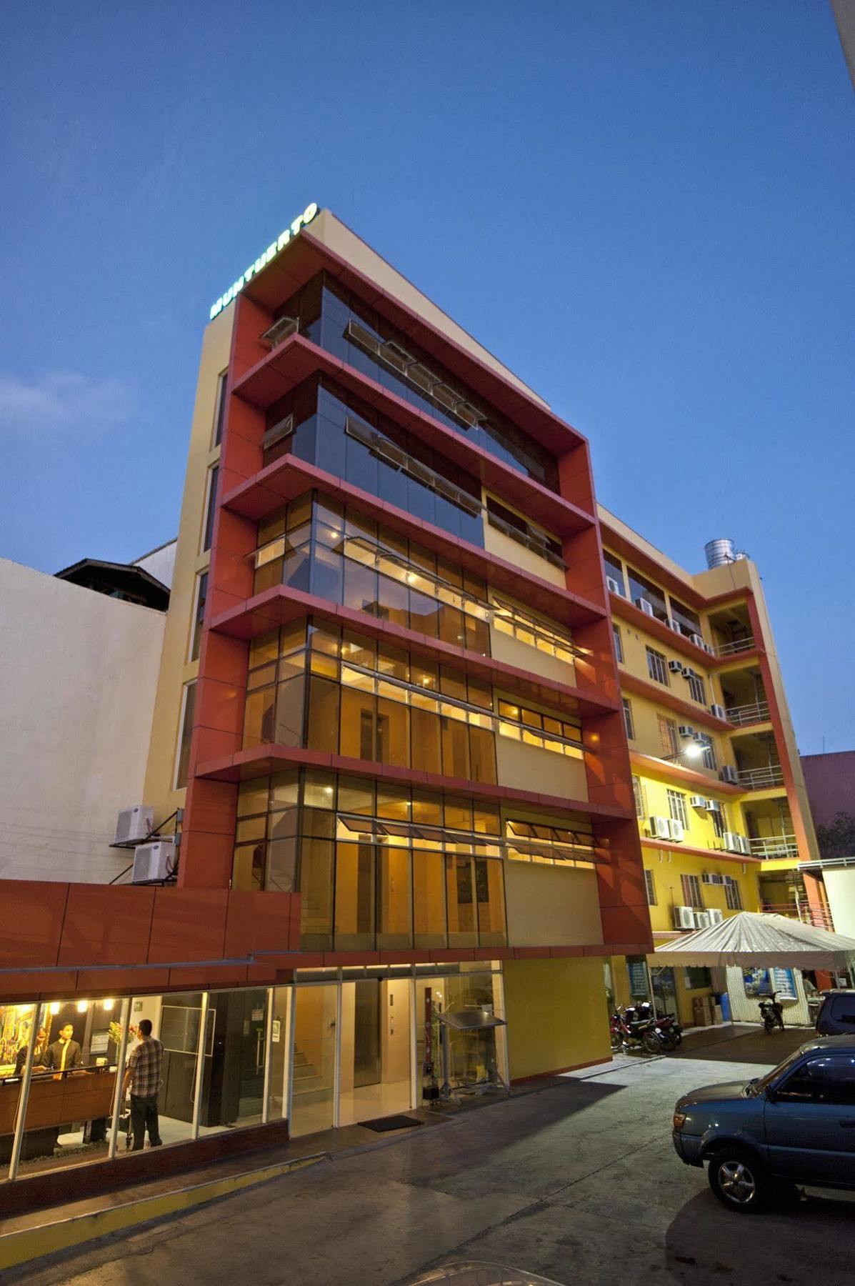 M Citi Suites Cebu Exteriér fotografie